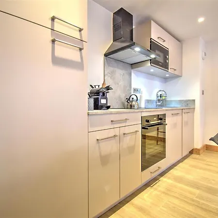 Apartment Moderne Au Centre De Avec Parking - Fr-1-524-136 Morzine